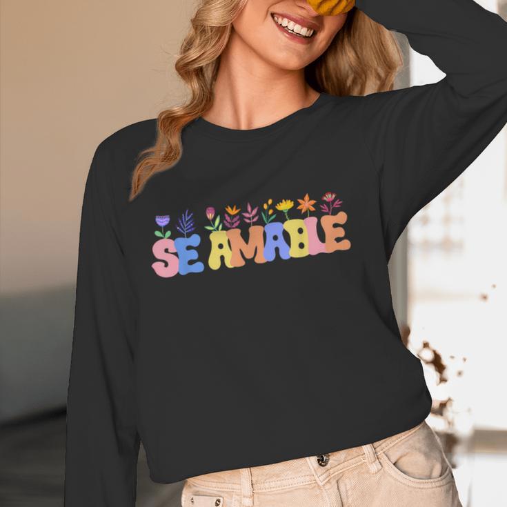 Se Amable Be Kind In Spanish Groovy Teacher Flowers Women Long Sleeve T-Shirt, novelty gifts, funny gifts