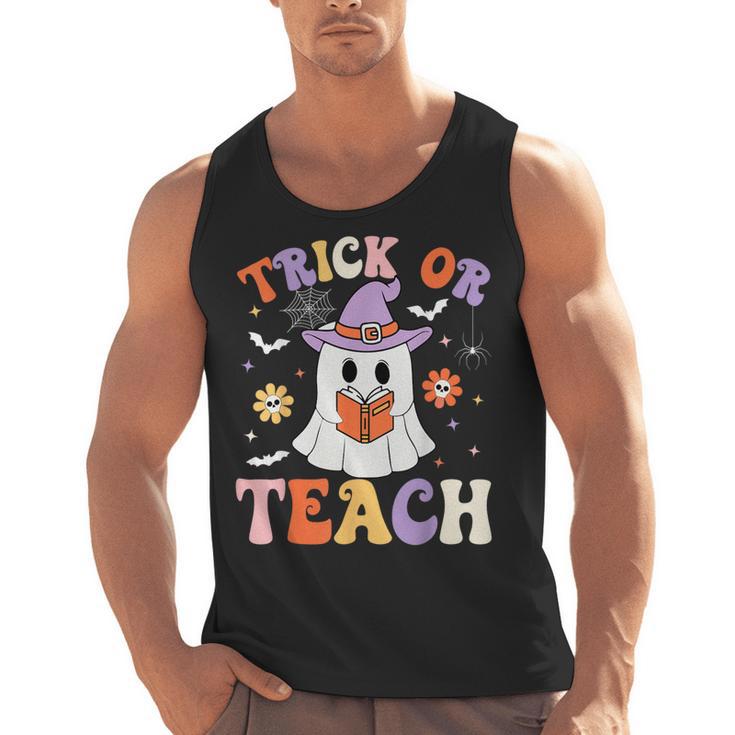 Trick Or Teach Teacher Groovy Ghost Halloween Teacher Men Tank Top