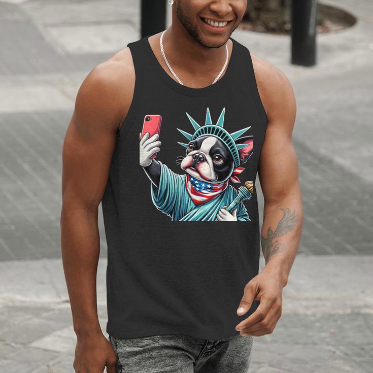 Boston Terrier Selfie Statue Of Liberty 4th Of July American Men Tank Top, American Boston Terrier Tank Tops, Boston Terrier 4th Of July Tank Tops, funny gift
