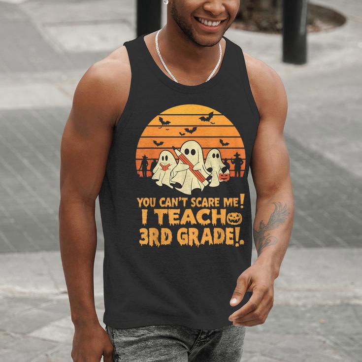 You Can't Scare Me I Teach 3rd Grade Teacher Halloween Men Women Kids Men Tank Top, funny gift