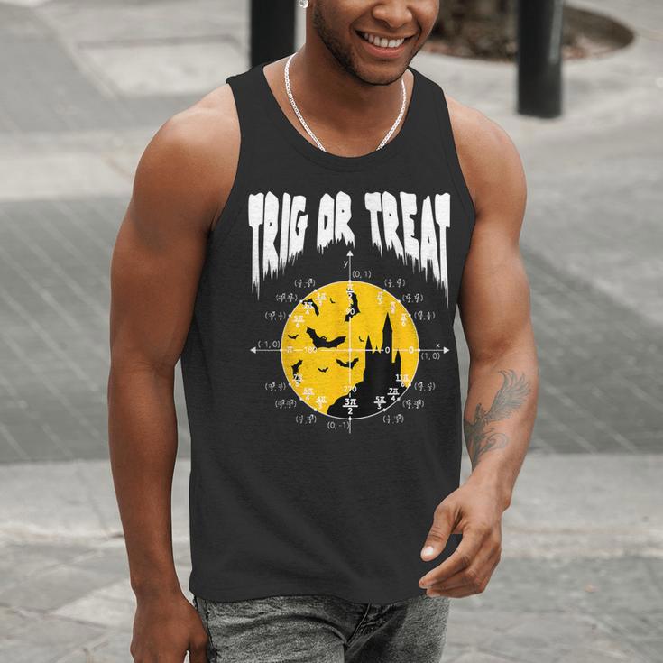 Nerdy Trig Or Treat Halloween Costume Math Teacher Men Tank Top, funny gift