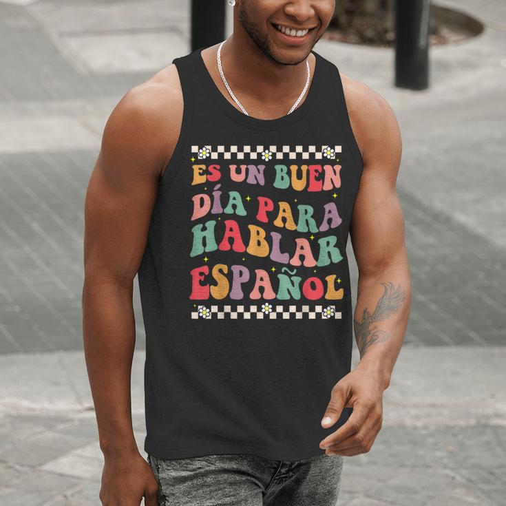 Spanish Teacher Maestra Hablar EspañOl Bilingual Teacher Men Tank Top, funny gift Spanish Teacher Maestra Hablar EspañOl Bilingual Teacher Men Tank Top, funny gift