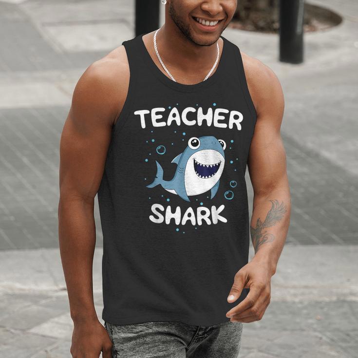 Teacher Shark Teaching Back To School Kindergarten Men Tank Top, funny gift Teacher Shark Teaching Back To School Kindergarten Men Tank Top, funny gift