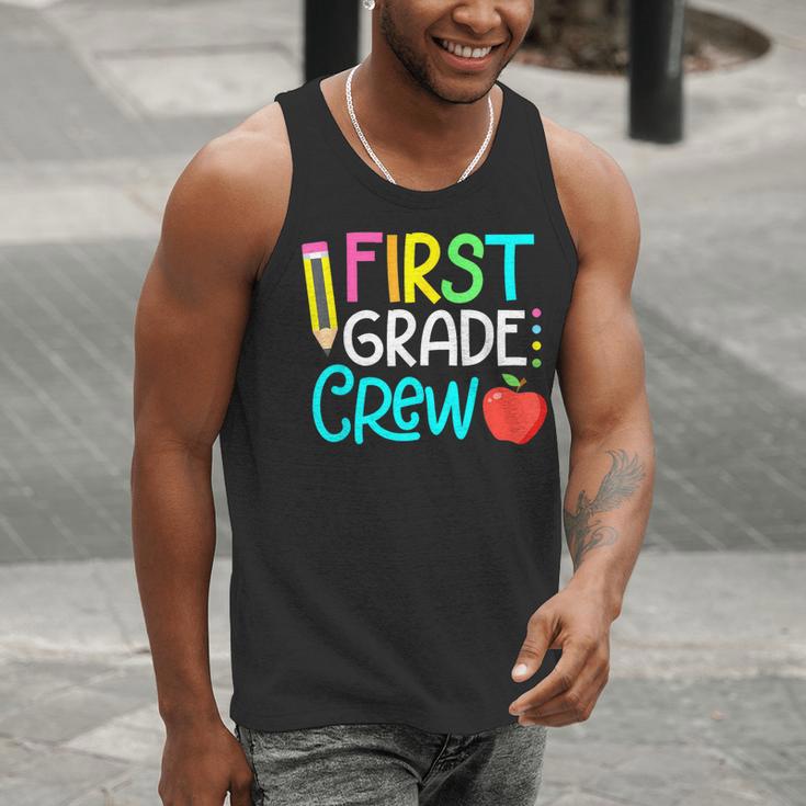 Team 1st Grade Crew Back To School 1st Grade Teacher Kids Men Tank Top, funny gift