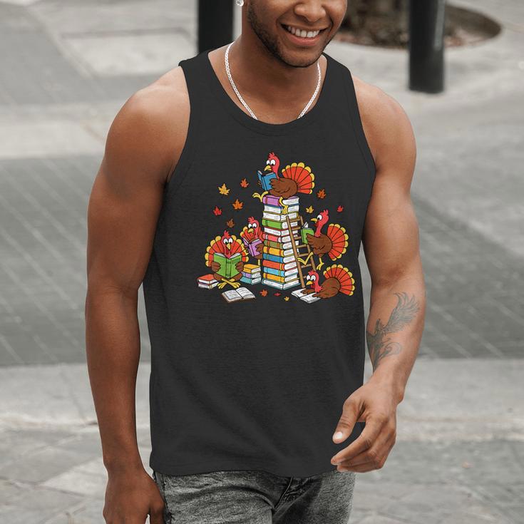 Turkey Reading Books Fall Thanksgiving Teacher Librarian Men Tank Top, funny gift