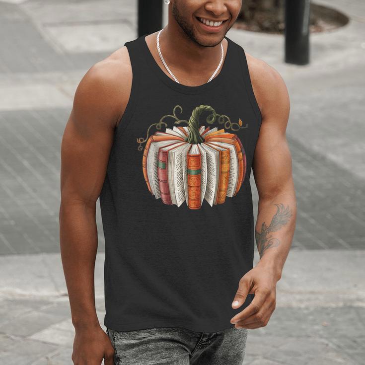 Vintage Book Pumpkin Autumn Fall Librarians Bookworm Teacher Men Tank Top, funny gift