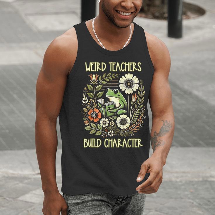 Weird Teachers Build Character Frog Reading Book Librarian Men Tank Top, funny gift