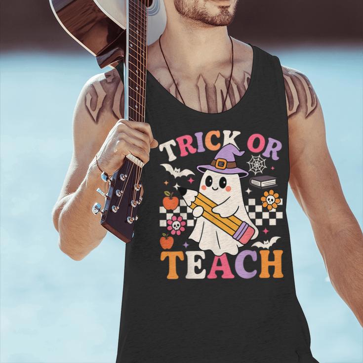 Retro Floral Ghost Trick Or Teach Groovy Teacher Halloween Men Tank Top, Groovy Teacher Tank Tops, gift for family, gift for coworker