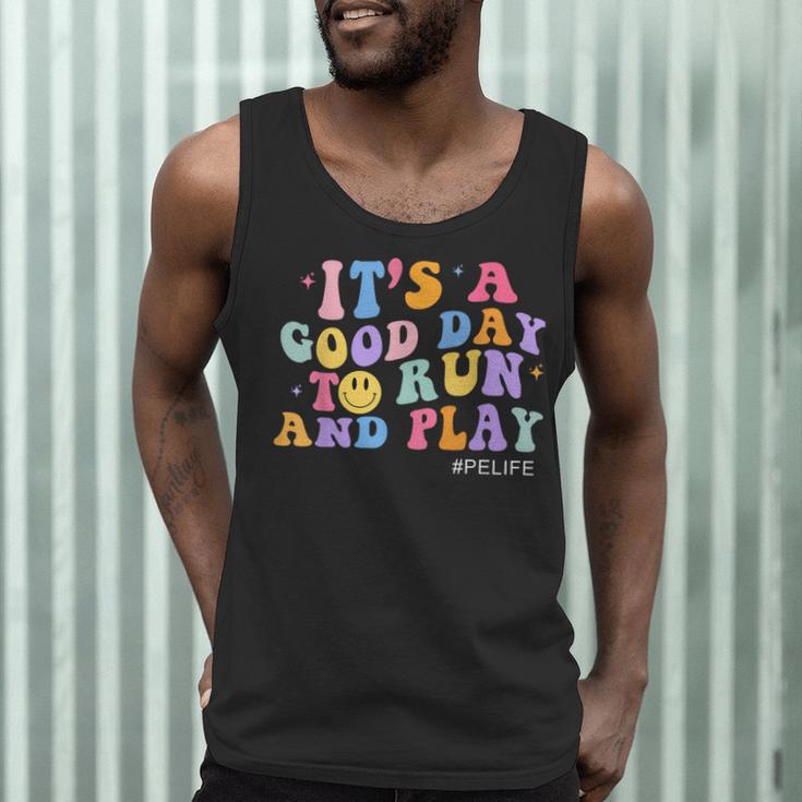 Its A Good Day To Run And Play PE Teacher Must Have Men Tank Top, novelty gifts, funny gifts