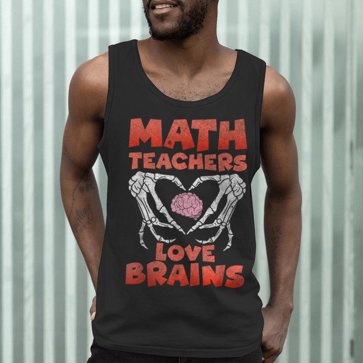 Math Teachers Love Brains Scary Halloween Men Women Men Tank Top, novelty gifts, funny gifts