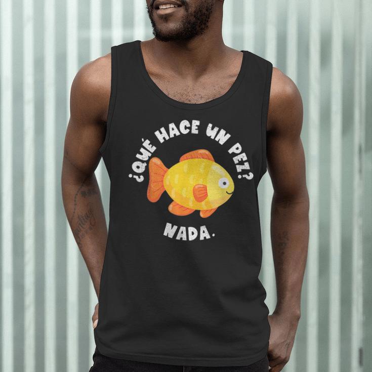Que Hace Un Pez Nada Spanish Teacher Bilingual Teacher Dual Men Tank Top, novelty gifts, funny gifts Que Hace Un Pez Nada Spanish Teacher Bilingual Teacher Dual Men Tank Top, novelty gifts, funny gifts