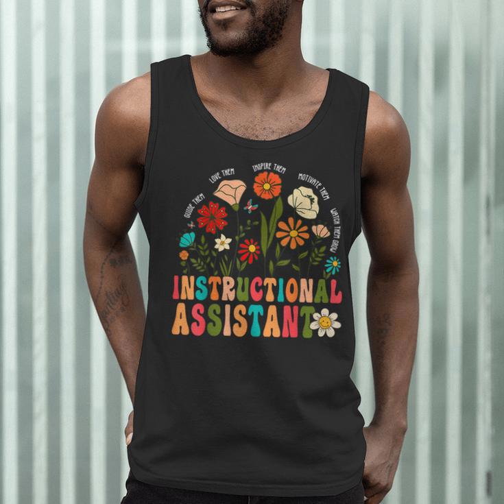 Retro Instructional Assistant Wildflowers Teacher Aide Men Tank Top, novelty gifts, funny gifts