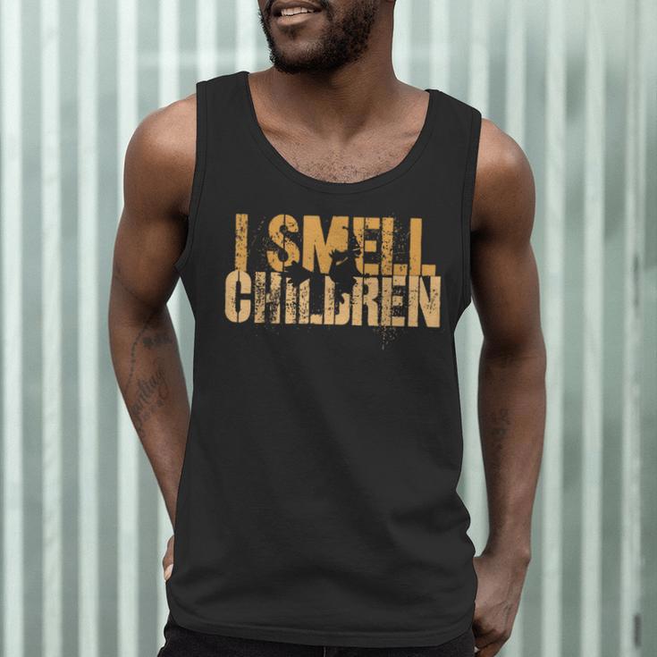 I SMELL CHILDREN Halloween Teacher Classroom I Teach Men Tank Top, novelty gifts, funny gifts