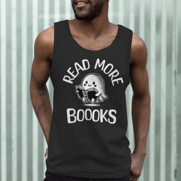Vintage Halloween Teacher Women Reading Read More Books Men Tank Top, novelty gifts, funny gifts
