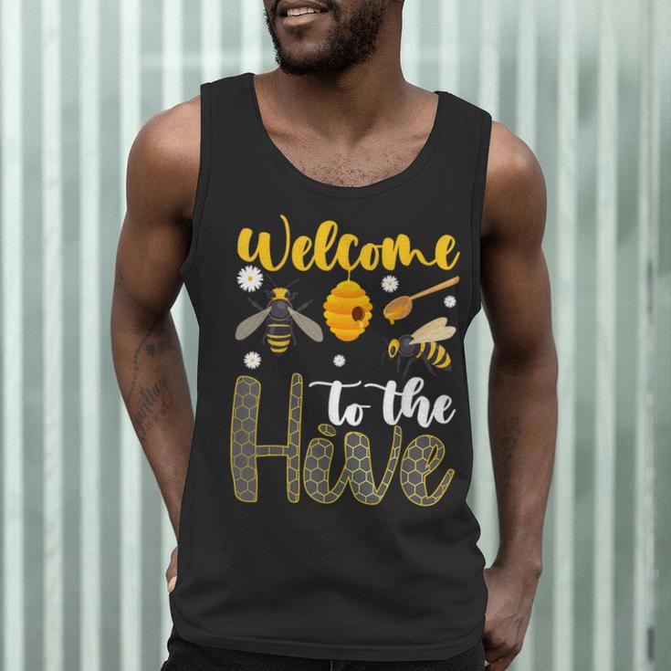 Welcome To The Hive Bee Teacher Back To School Men Tank Top, novelty gifts, funny gifts