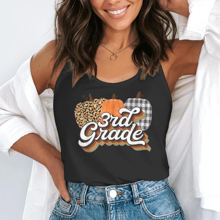 Fall Teacher Shirt 3rd Grade Teacher Retro Halloween Pumpkin Flowy Tank, funny gift Fall Teacher Shirt 3rd Grade Teacher Retro Halloween Pumpkin Flowy Tank, funny gift