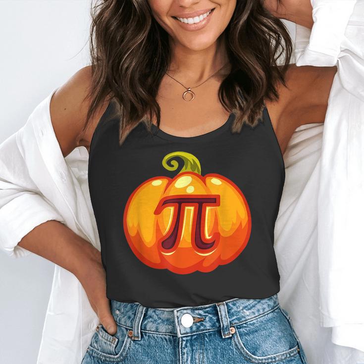 Math Teacher Halloween Costume Pumpkin Pi Pun Pie Men Flowy Tank, funny gift