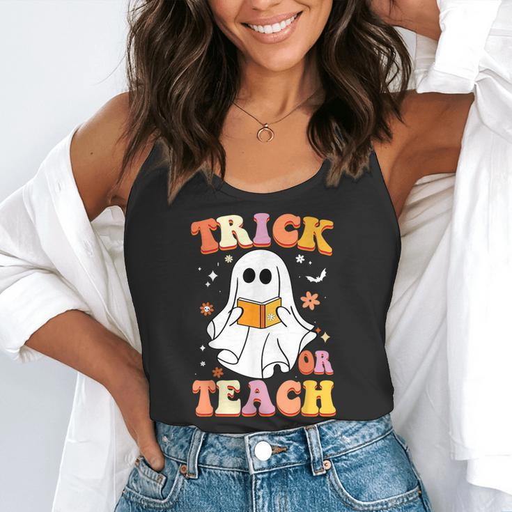 Retro Vintage Groovy Trick Or Teach Teacher Halloween For Men Women Kids Flowy Tank, funny gift