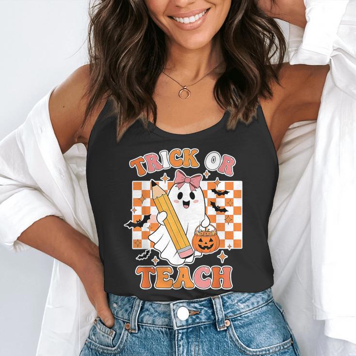 Vintage Teacher Shirt Women Trick Or Teach Halloween Flowy Tank, funny gift Vintage Teacher Shirt Women Trick Or Teach Halloween Flowy Tank, funny gift