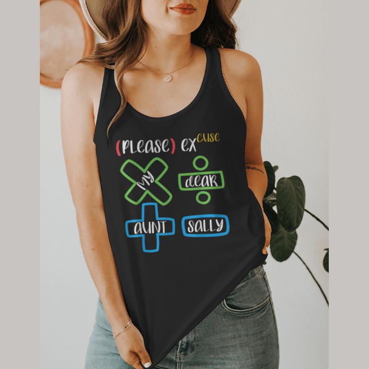 PEMDAS Please Excuse My Dear Aunt Sally Math Teacher Flowy Tank, funny design