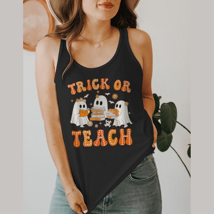 Teacher Halloween Trick Or Teach Retro Groovy Floral Ghost Flowy Tank, funny design Teacher Halloween Trick Or Teach Retro Groovy Floral Ghost Flowy Tank, funny design