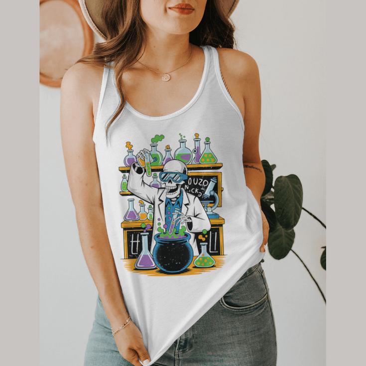 Skeleton Mad Scientist Halloween Costume Science Teacher Flowy Tank, funny design Skeleton Mad Scientist Halloween Costume Science Teacher Flowy Tank, funny design