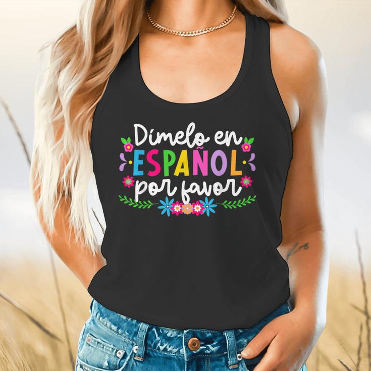 Dimelo En EspañOl Maestra De EspañOl Spanish Teacher Flowy Tank, gift for family, gift for coworker Dimelo En EspañOl Maestra De EspañOl Spanish Teacher Flowy Tank, gift for family, gift for coworker