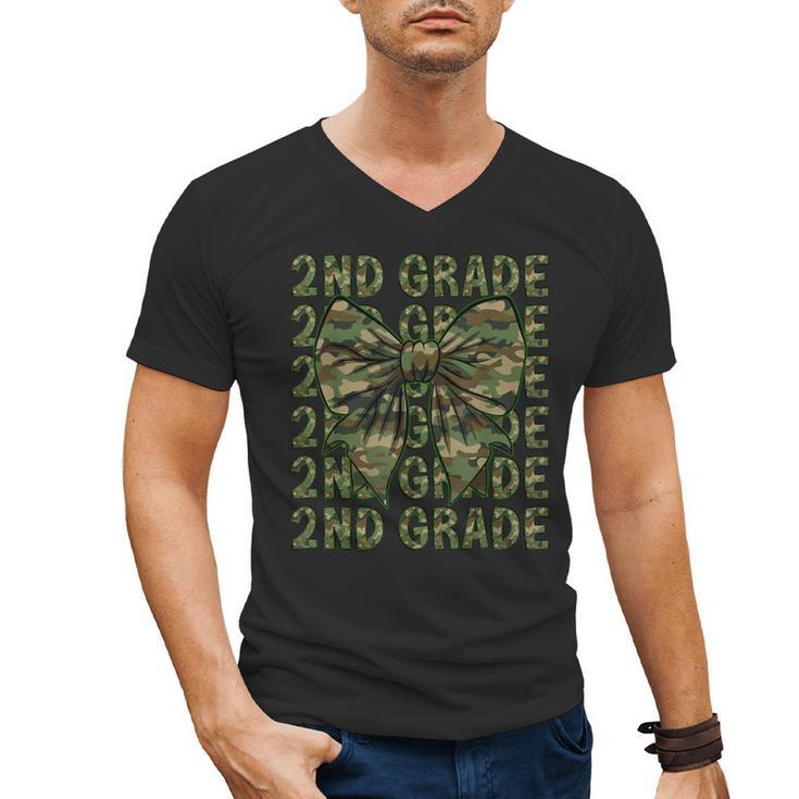 2nd Grade Teacher Student Camo Bow Back To School Men's V-Neck T-Shirt