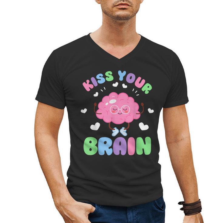Back To School Kiss Your Brain Cute Teacher Appreciation Men's V-Neck T-Shirt