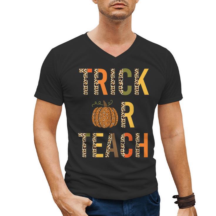 Leopard Trick Or Teach Halloween Teacher Costume Women Men's V-Neck T-Shirt
