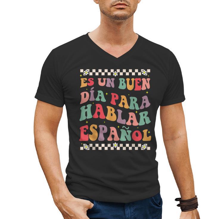 Spanish Teacher Maestra Hablar EspañOl Bilingual Teacher Men's V-Neck T-Shirt