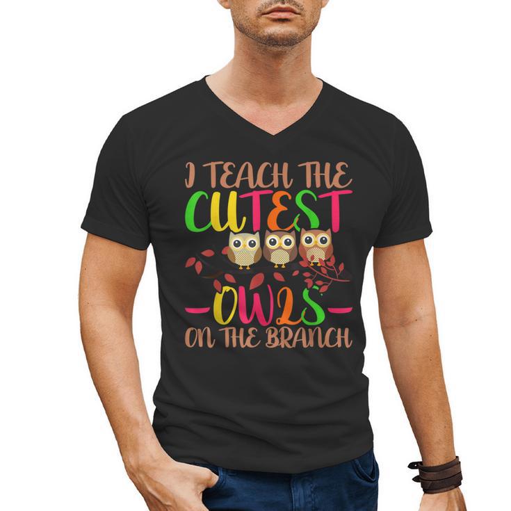 I Teach The Cutest Owls Christmas Or Teachers Day Men's V-Neck T-Shirt
