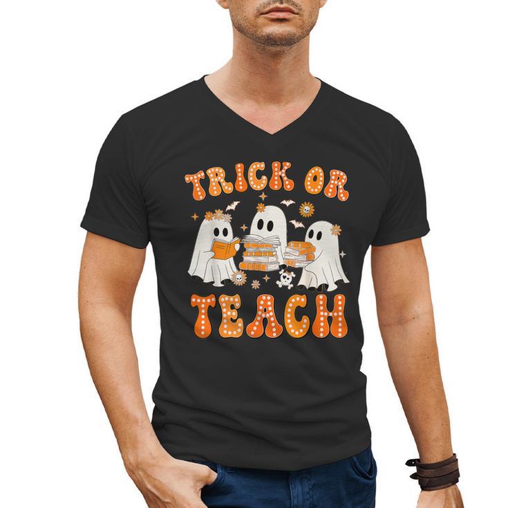 Teacher Halloween Trick Or Teach Retro Groovy Floral Ghost Men's V-Neck T-Shirt, Groovy Teacher Gifts, trending gift