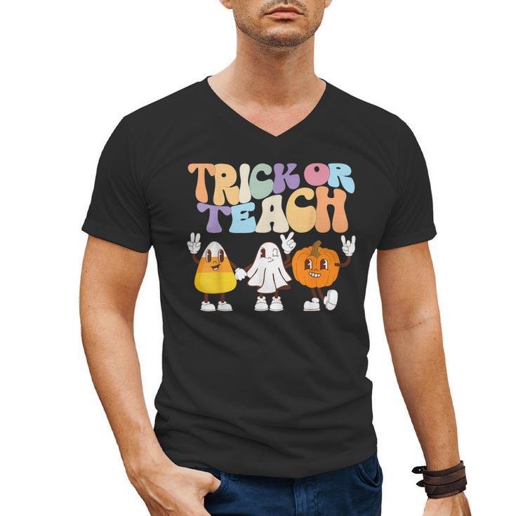 Trick Or Teach Cute Halloween Teacher Men's V-Neck T-Shirt