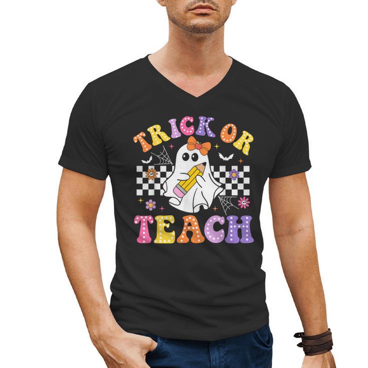 Trick Or Teach Groovy Halloween Teachers Men's V-Neck T-Shirt