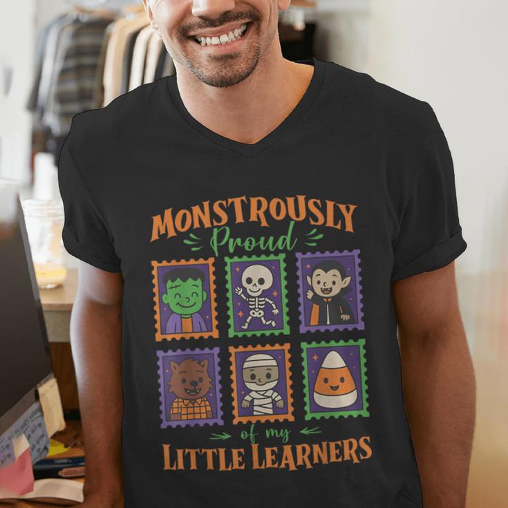 Cute Halloween Teacher Men's V-Neck T-Shirt, funny gift Cute Halloween Teacher Men's V-Neck T-Shirt, funny gift