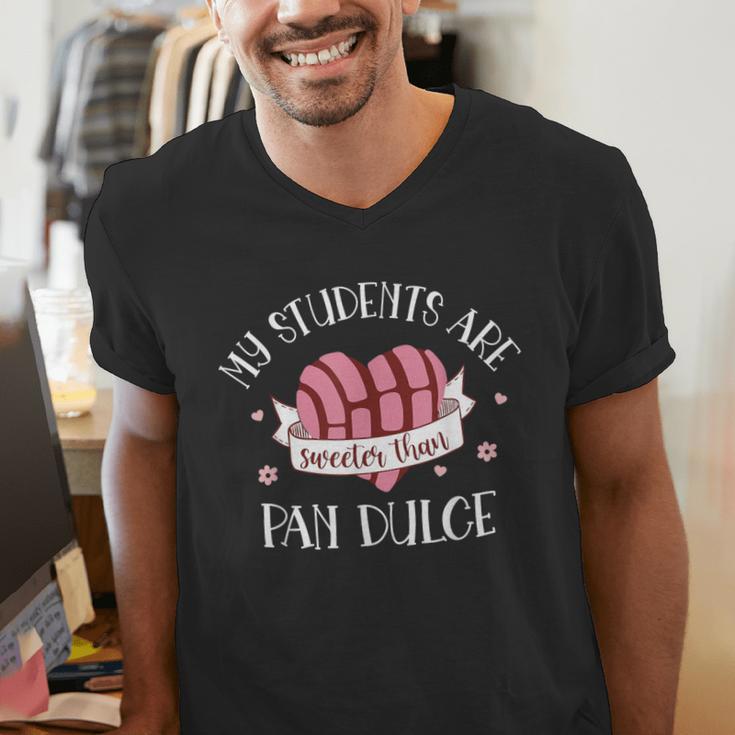 Cute Spanish Teacher Dual Language Bilingual Teacher Men Women Men's V-Neck T-Shirt, funny gift