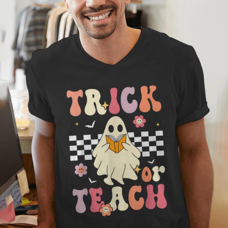 Groovy Teacher Halloween Retro Trick Or Teach Floral Ghost Men's V-Neck T-Shirt, Groovy Teacher Shirts, funny gift Groovy Teacher Halloween Retro Trick Or Teach Floral Ghost Men's V-Neck T-Shirt, Groovy Teacher Shirts, funny gift
