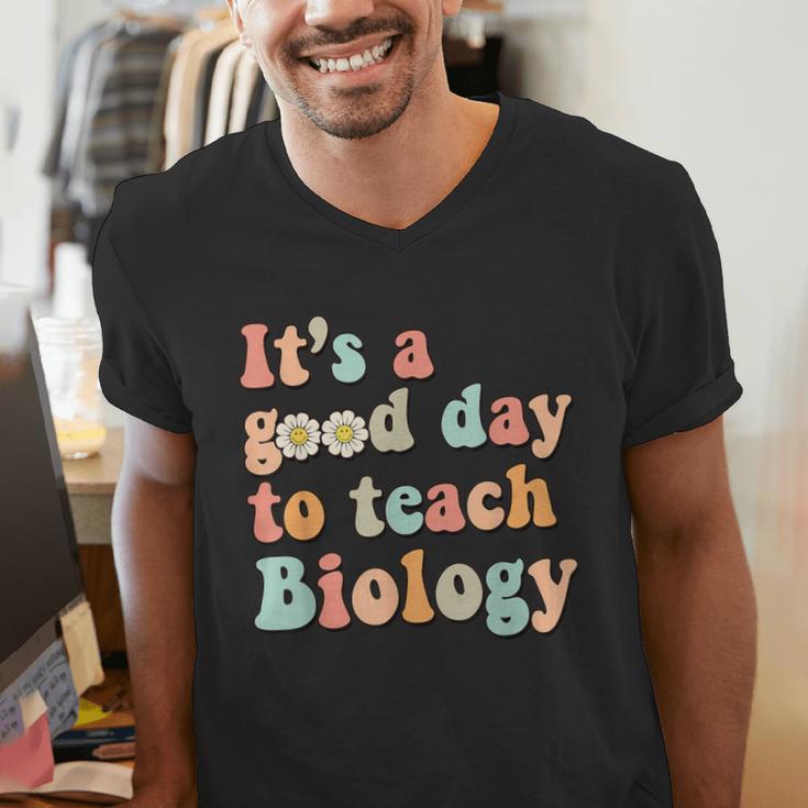 It's A Good Day To Teach Biology Biology Teacher Men's V-Neck T-Shirt, funny gift