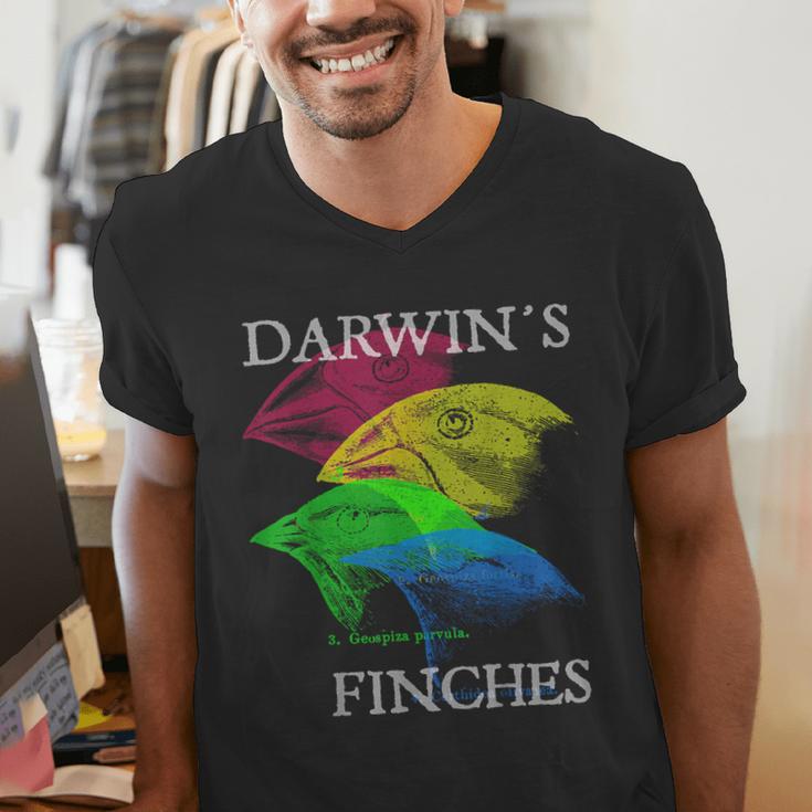 Nerdy Darwin's Finches Evolution Science Biology Teacher Men's V-Neck T-Shirt, Science Teacher Shirts, funny gift Nerdy Darwin's Finches Evolution Science Biology Teacher Men's V-Neck T-Shirt, Science Teacher Shirts, funny gift
