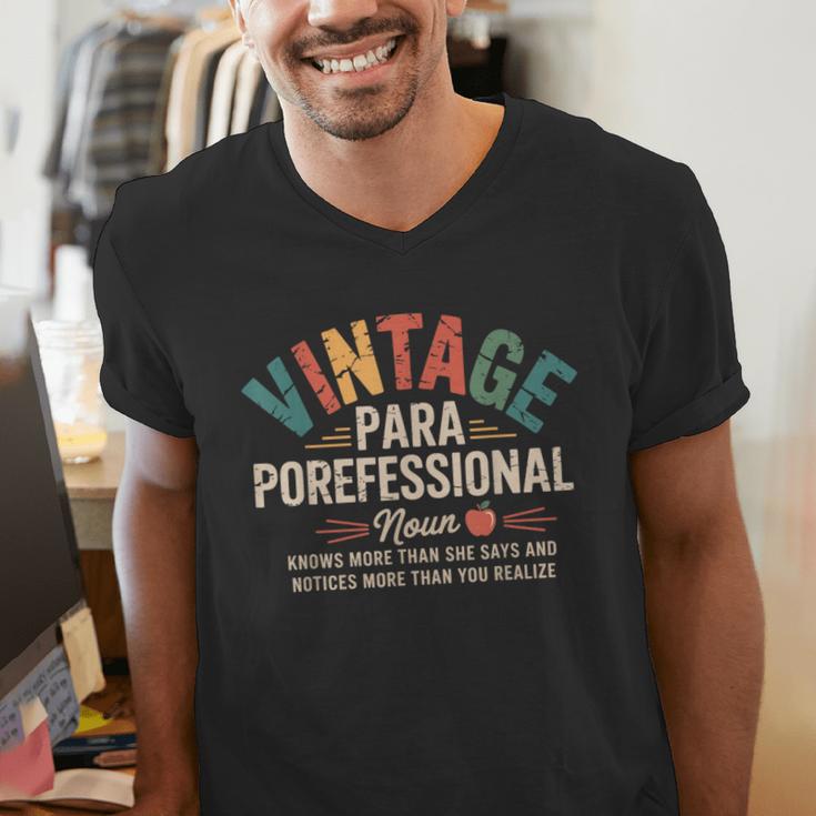 Paraprofessional Vintage Para Teacher 60s 70s 80s Men's V-Neck T-Shirt, funny gift Paraprofessional Vintage Para Teacher 60s 70s 80s Men's V-Neck T-Shirt, funny gift