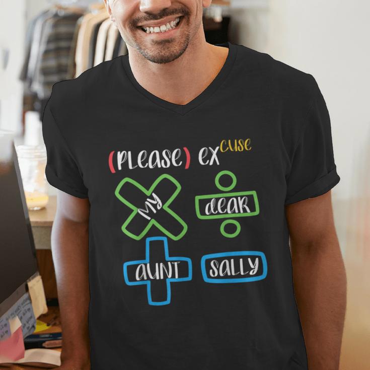 PEMDAS Please Excuse My Dear Aunt Sally Math Teacher Men's V-Neck T-Shirt, funny gift