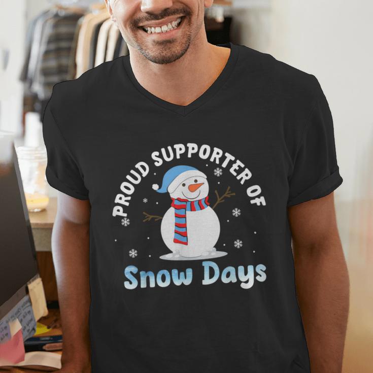 Proud Supporter Of Snow Days Teacher Men's V-Neck T-Shirt, funny gift Proud Supporter Of Snow Days Teacher Men's V-Neck T-Shirt, funny gift