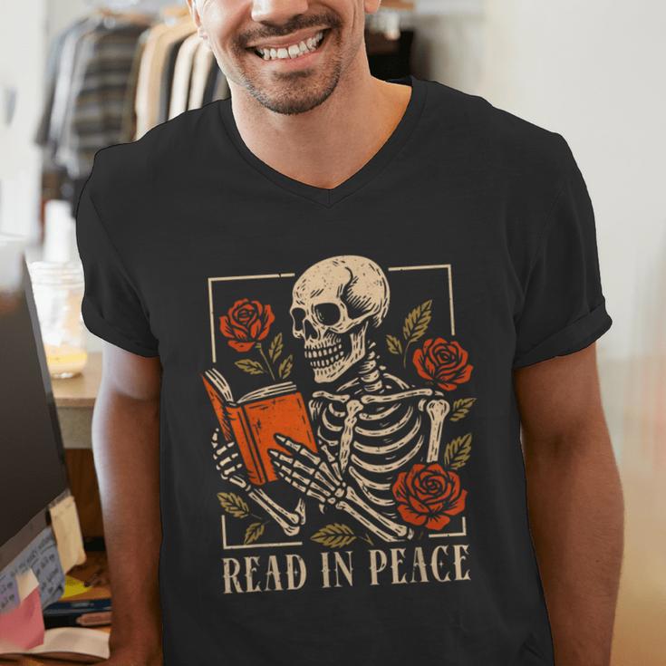Read In Peace Skeleton Reading Book Halloween Teacher Men's V-Neck T-Shirt, funny gift