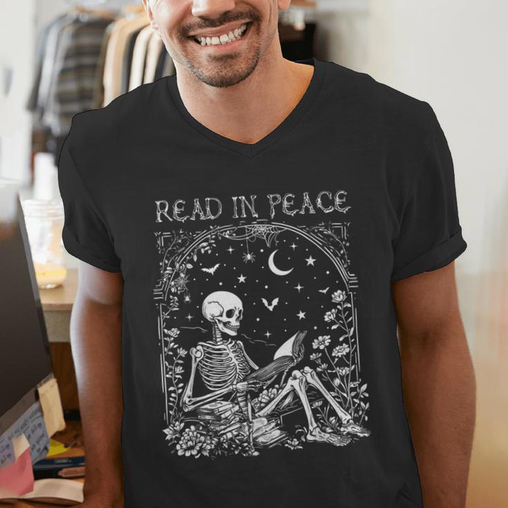 Read In Peace Skeleton Reading Teacher Spooky Halloween Men's V-Neck T-Shirt, funny gift