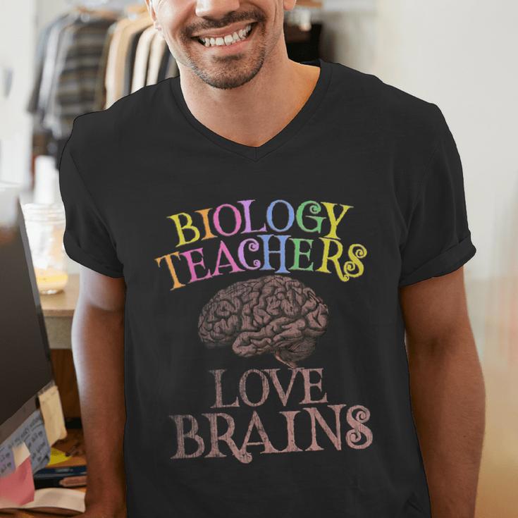 Retro BIOLOGY TEACHERS LOVE BRAINS This Is My Scary STEM Men's V-Neck T-Shirt, funny gift