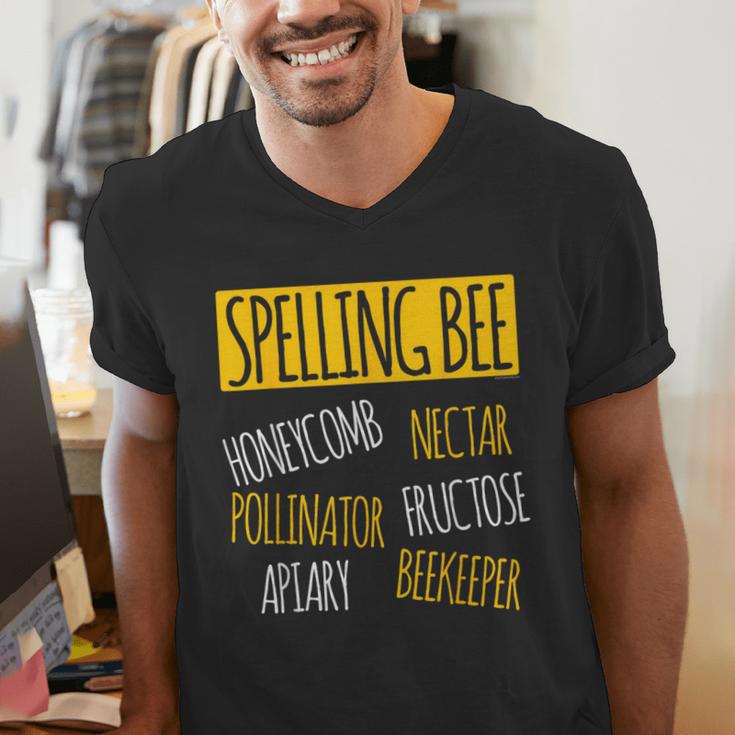 Spelling Bee Halloween Pun Costume Beekeeper Teacher Men's V-Neck T-Shirt, funny gift Spelling Bee Halloween Pun Costume Beekeeper Teacher Men's V-Neck T-Shirt, funny gift