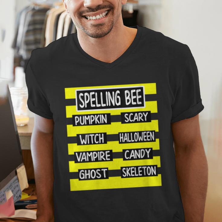 Spelling Bee Pun Halloween Costume For Teachers Men's V-Neck T-Shirt, funny gift