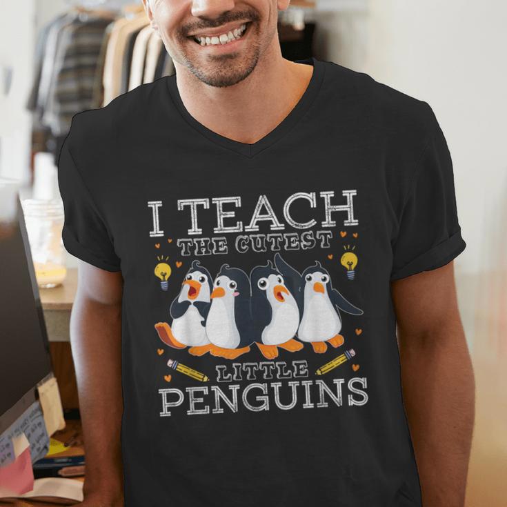 I Teach The Cutest Little Penguins Cute School Teacher Tee Men's V-Neck T-Shirt, funny gift I Teach The Cutest Little Penguins Cute School Teacher Tee Men's V-Neck T-Shirt, funny gift