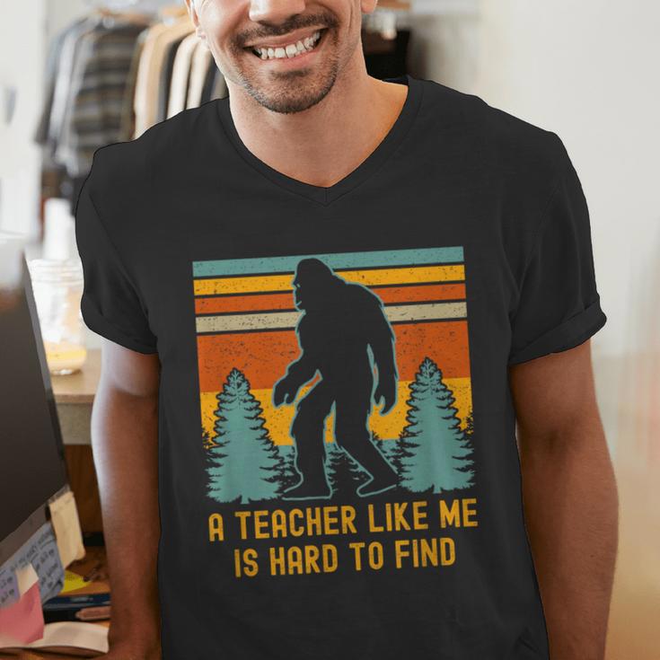 A Teacher Like Me Is Hard To Find Bigfoot Teacher Men's V-Neck T-Shirt, funny gift A Teacher Like Me Is Hard To Find Bigfoot Teacher Men's V-Neck T-Shirt, funny gift